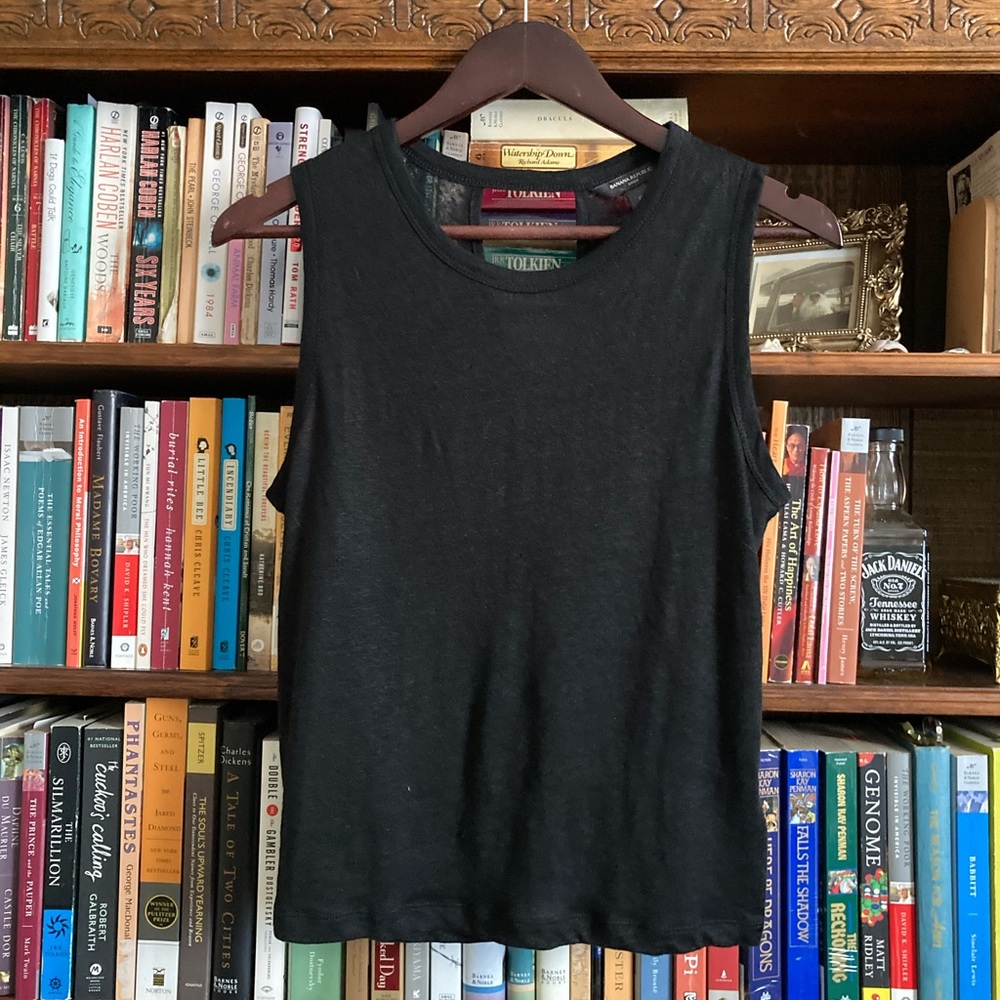 NWOT Banana Republic Linen Top